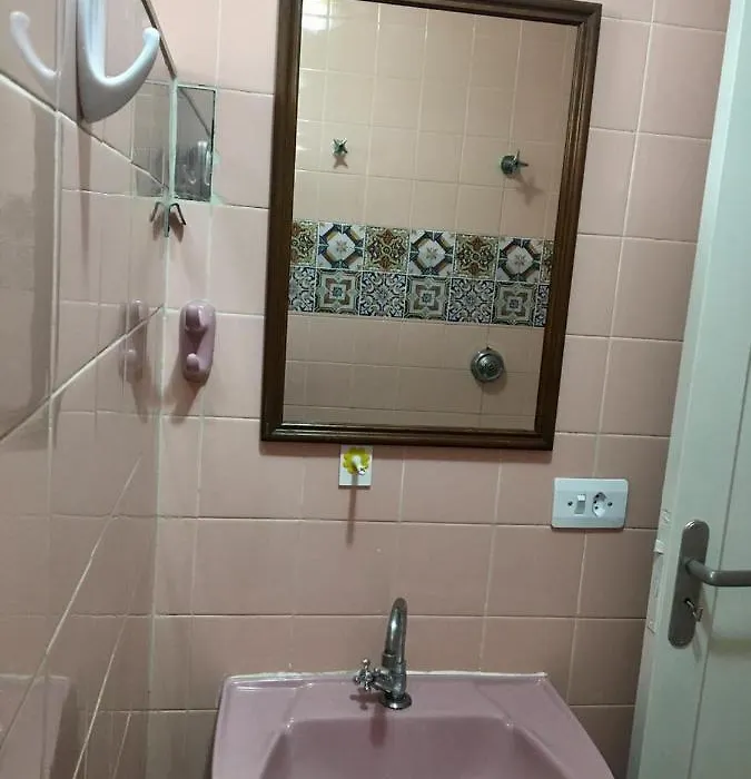 Apartamento PRAIA do TOMBO - Guarujá-1