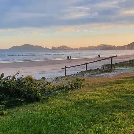 Apartamento PRAIA do TOMBO - Guarujá-2